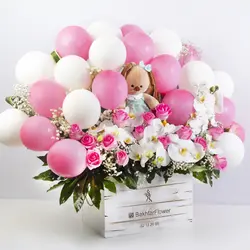 باکس گل لاکچری و عروسک - کد 3290