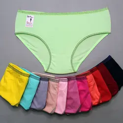 شورت نخی ساده کش خالدار نهال