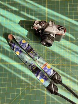 بند دوربین ونگوگ سه نقاشی ترنگ