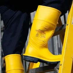 چکمه عایق برق رسپیرکس مدل WORKMASTERRespirex Workmaster Dielectric boots