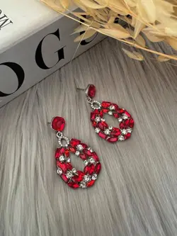 گوشواره قرمز