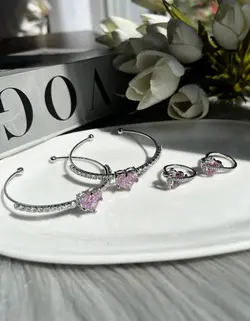 نیم ست جواهری قلبی صورتی