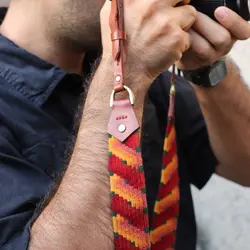 بند دوربین گلیمی افروز