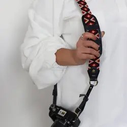 بند دوربین گلیمی کاشی