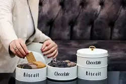 جای شکلات و بیسکوییت فلزی دو طبقه