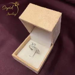 انگشتر نقره وراجیو سفید کد ۴ (تخمه پرنس)