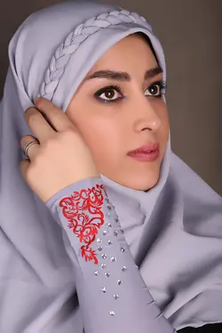 فرم اداری مقنعه خبرنگاری