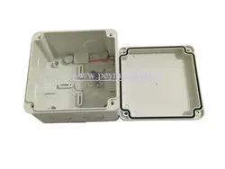 جعبه تقسیم برق (درب پیچ خور) پلاستیکی World-Plast 11*11*7
