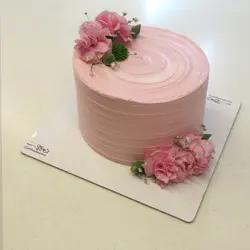 کیک  گل میخک