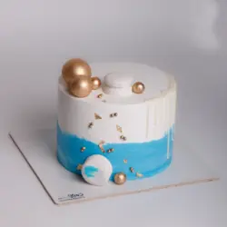 کیک خامه ای طرح آبی