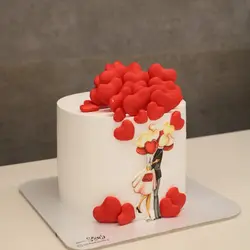 کیک عاشقانه