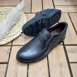 کفش مردانه پسرانه اداری مجلسی با کیفیت بالا رویه و زیره رنگ مشکی با ارسال رایگان کد 2204