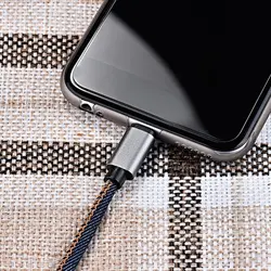 کابل بلند دیتا و فست شارژ لایتنینگ 2 متری JLW برای محصولات اپل با پوشش چند لایه چرمی دوخته شده و با سری های آلومینیومی ضد اکسیداسیون با ضمانت 6 ماهه