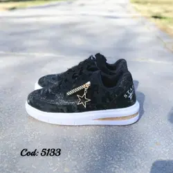 حراج ویژه این هفته کفش اسپرت بچگانه  پتینه لمه چسبی زیره پیو مشکی 5133