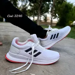 کفش اسپرت مردانه ادیداس فوق العاده شیک و راحت زیره طبی مشکی نارنجی