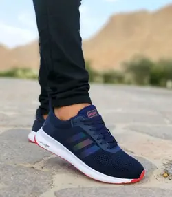 کفش اسپرت مردانه ادیداس فوق العاده شیک و راحت زیره طبی مشکی قرمز