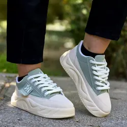 کفش نیم بوت مردانه پسرانه بوتیکی  مدل ادیداس یه کار درجه یک و فوق العاده راحت سفید نارنجی با ارسال رایگان  3640