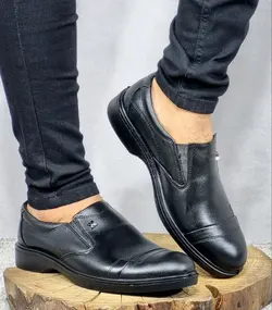 شیک ترین  کفش  نیم بوت  ساقدار بچگانه  مدل جردن با کیفیت  و با دوام مشکی زرد  با ارسال رایگان 5256