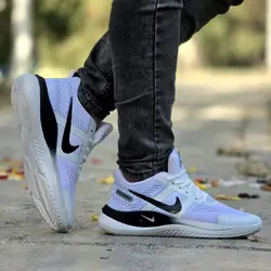 فروش ویژه کفش نیم بوت ساقدار  مردانه پسرانه مدل برشکا  سفید مشکی نرم و راحت  با ارسال رایگان