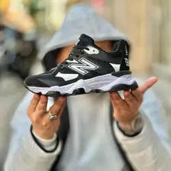 فروش ویژه کفش نیم بوت ساقدار  مردانه پسرانه مدل برشکا مناسب برای خوش سلیقه سفید مشکی  با ارسال رایگان