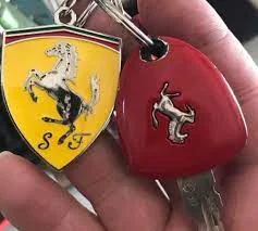 جاسوئیچی فراری - FERRARI