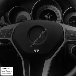 یک عدد برچسب  اپوکسی با لوگوی   Mini Cooper