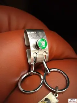 جا کلیدی کمری با لوگو پژو