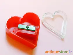 مداد تراش قدیمی مخزن دار (طرح قلب)