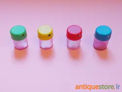 مداد تراش قدیمی مخزن دار (طرح استوانه ای)