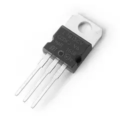 رگولاتور IC L7815CV