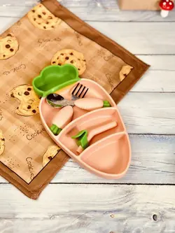 ظرف غذای کودک سلیکونی هویج کد 1002