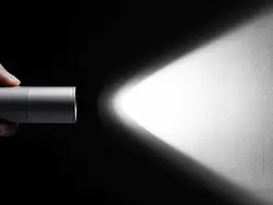 چراغ قوه شارژی سبک شیائومی Xiaomi Hoto Flashlight Lite LED QWSDT001