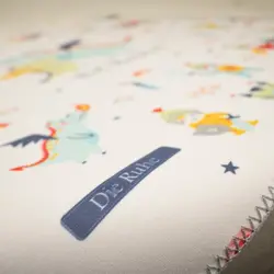 زیرانداز تعویض ضدآب دیروحه طرح شوالیه کوچولو