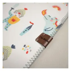 زیرانداز تعویض ضدآب دیروحه طرح شوالیه کوچولو