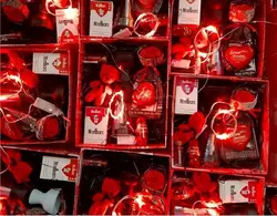 پک اقتصادی ولنتاین عروسک روسی با چراغ قرمز، سورپرایز عاشقانه‌