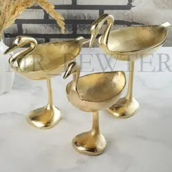 ظروف تنقلات سه سایز قو