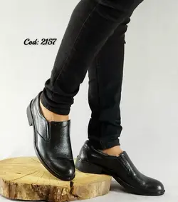 کفش چرم طبیعی مجلسی اداری  مردانه زیره طبی تزریق مستقیم ساده لژدار خوش دوخت و شیک 2157   با ارسال رایگان