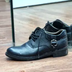 کفش چرم طبیعی مجلسی اداری  مردانه پسرانه  زیره پیو  تزریق مستقیم  مشکی 2340