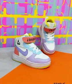 کفش  نیم بوت بچگانه دخترانه مدل نایک جردن با رنگبندی جذاب با کیفیت بالا یاسی نارنجی با ارسال رایگان