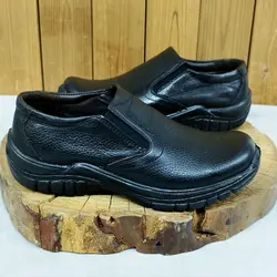کفش چرم طبیعی مجلسی اداری  مردانه زیره طبی شیک وزیبا خوش پا جدید با ارسال رایگان