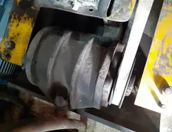 کمپکتور ۳تن ۷ اسب میلواکی آمریکا ورق شاسی ۲۰ میل هوپت سنگاپور مدل BRIGGS استوک