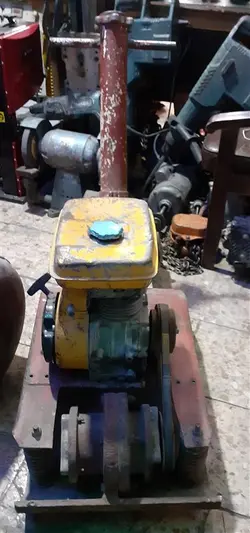 کمپکتور بنزینی ۳تن روبین اصل ژاپن سفارش کویت مدل Robin EY20 با شاسی هوپت سنگاپور