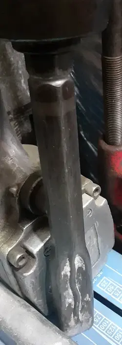 چکش تخریب ۱۱ کیلوگرمی هیلتی لیختن اشتاین اصلی مدل HILTI TE 805 استوک