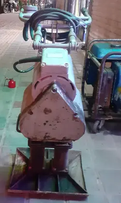 کمپکتور قورباغه ای(کانگورویی) ۳ فاز هاتز آلمان مدل HATZ0035 استوک