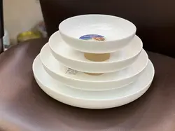 تابه ۴ تایی سفید دیوالی لومینارک لبه کوتاه مدل فرندز تایم