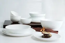 سرویس آرکوپال 26 پارچه لومینارک فرانسه مدل دیوالی سفید