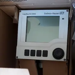 ترانسمیتر pH اندرس هاوزر مدل Endress Houser Liquiline M CM42