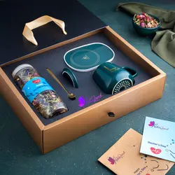 پک هدیه تریتا - فروشگاه اینترنتی رابین لند | قیمت خرید کادو-هدیه-دخترانه-برای همسر-دختر-پسر-ولنتاین-سازمانی