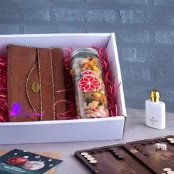 پک هدیه شب یلدا مدل هونام - فروشگاه اینترنتی رابین لند | قیمت خرید کادو-هدیه-دخترانه-برای همسر-دختر-پسر-ولنتاین-سازمانی