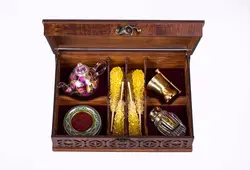 پک هدیه هومان - فروشگاه اینترنتی رابین لند | قیمت خرید کادو-هدیه-دخترانه-برای همسر-دختر-پسر-ولنتاین-سازمانی